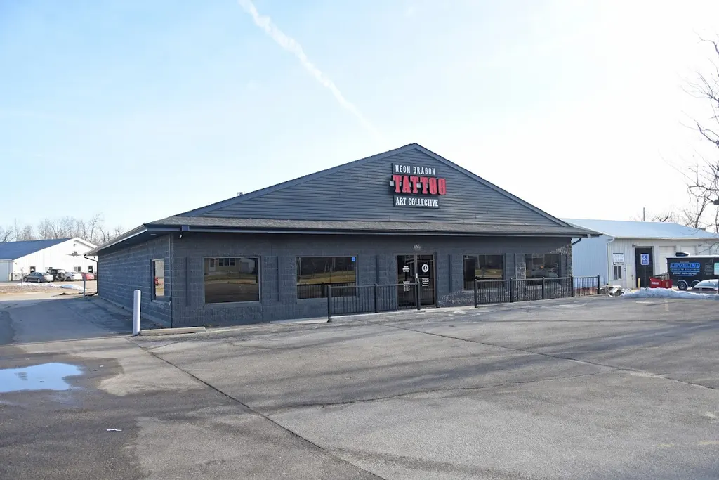 Neon Dragon Tattoo & Art Collective — Tattoo shop in Marion