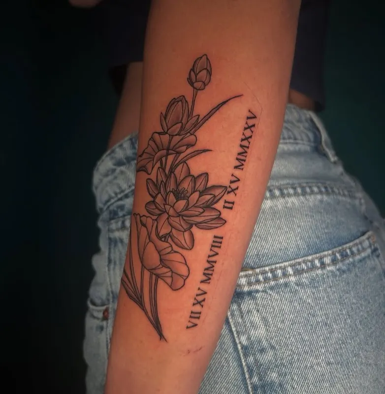 Monumental Ink Tattoo Studio — Tattoo shop in Kemah