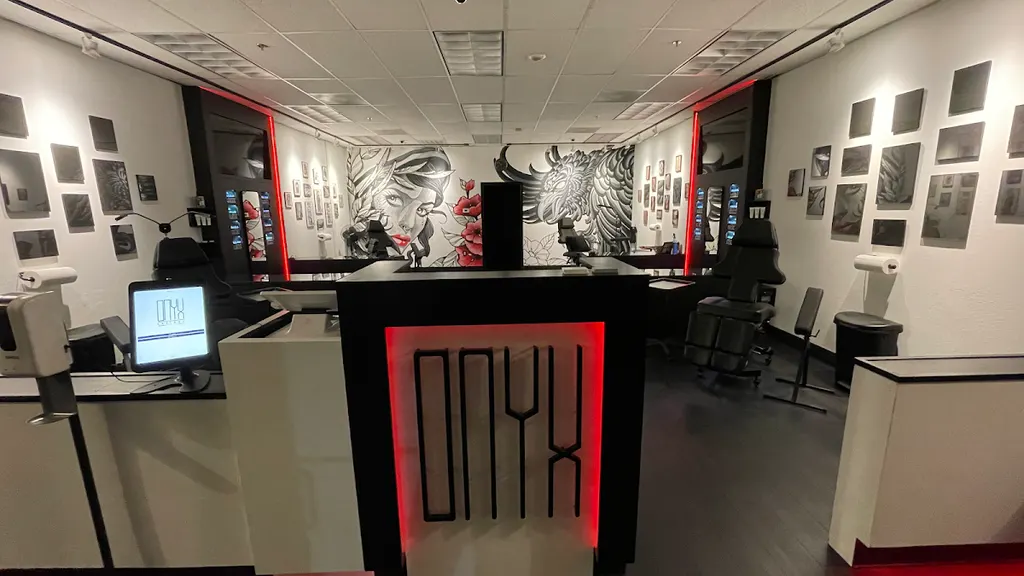 Onyx Tattoos & Piercings — Tattoo shop in New Braunfels