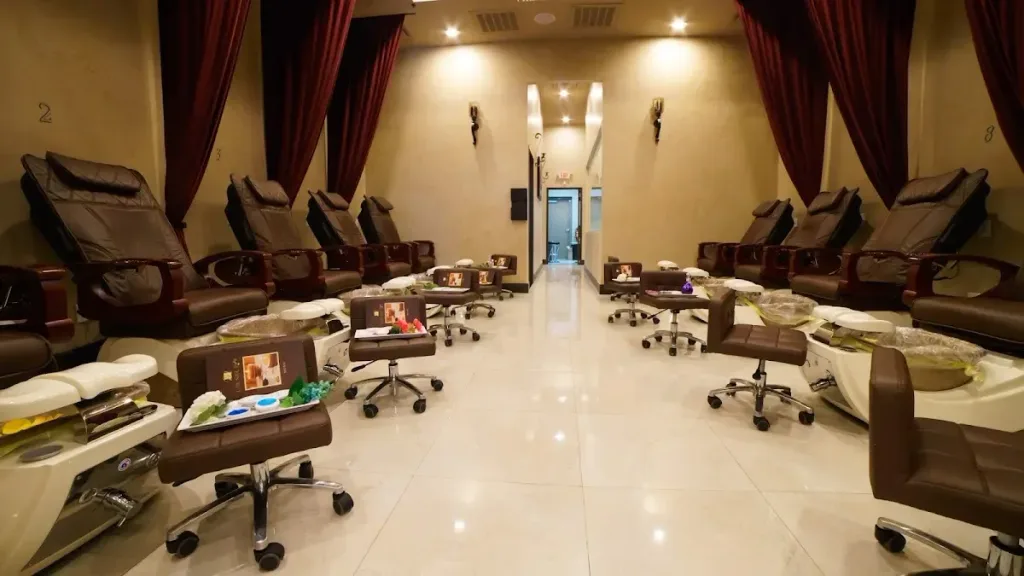 Luxx Nail Bar Of New Braunfels — Nail salon in New Braunfels