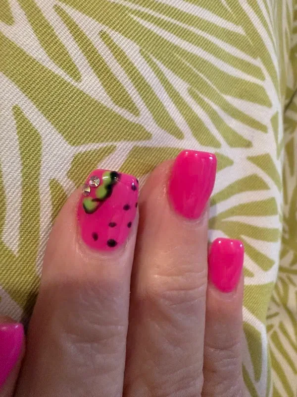 Viva Nails & Spa — Nail salon in Concord