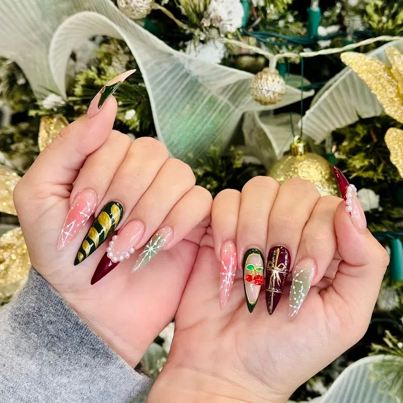 Royal Nails Spa — Nail salon in Joplin