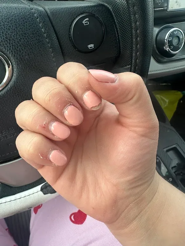 Vivi Nails & Spa — Nail salon in Houston