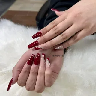 Tiki Nails Spa — Nail salon in Waukesha