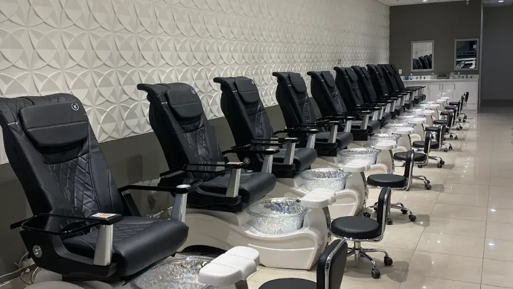 Perfect Nails & Spa Glendale — Nail salon in Glendale