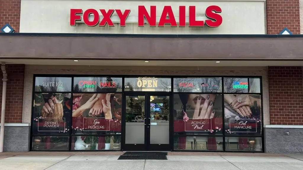Foxy Nails — Nail salon in Spokane