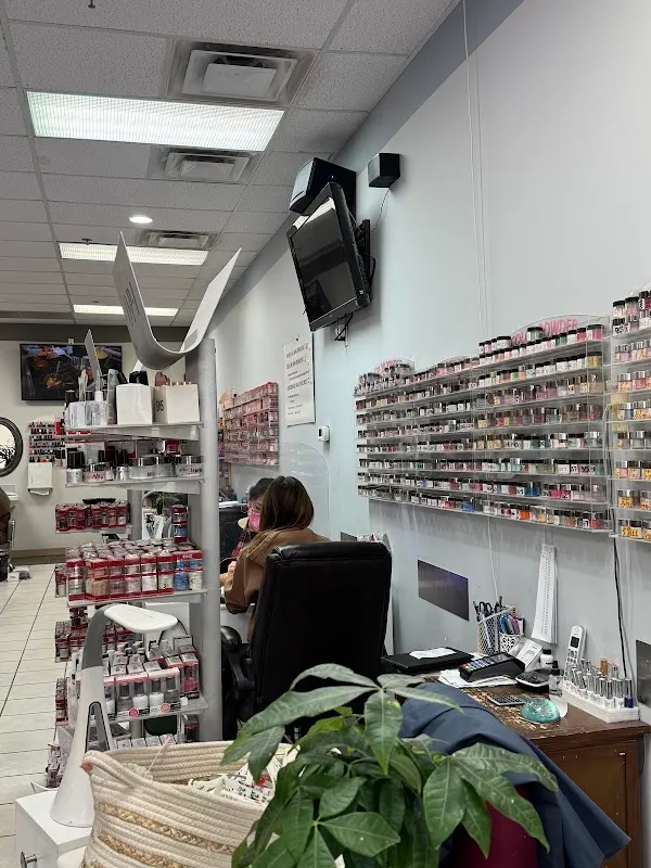 Fancy Nails & Spa — Nail salon in Cedar Rapids