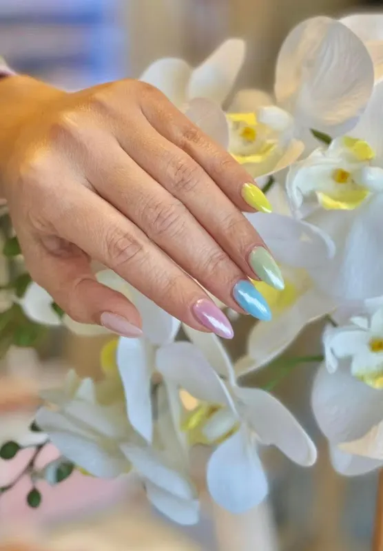 Venice Nails & Spa — Nail salon in Ontario