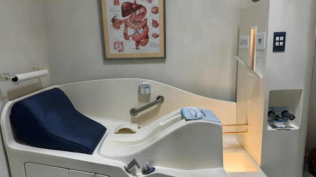 Z Colonics Spa — Health spa in Terrytown