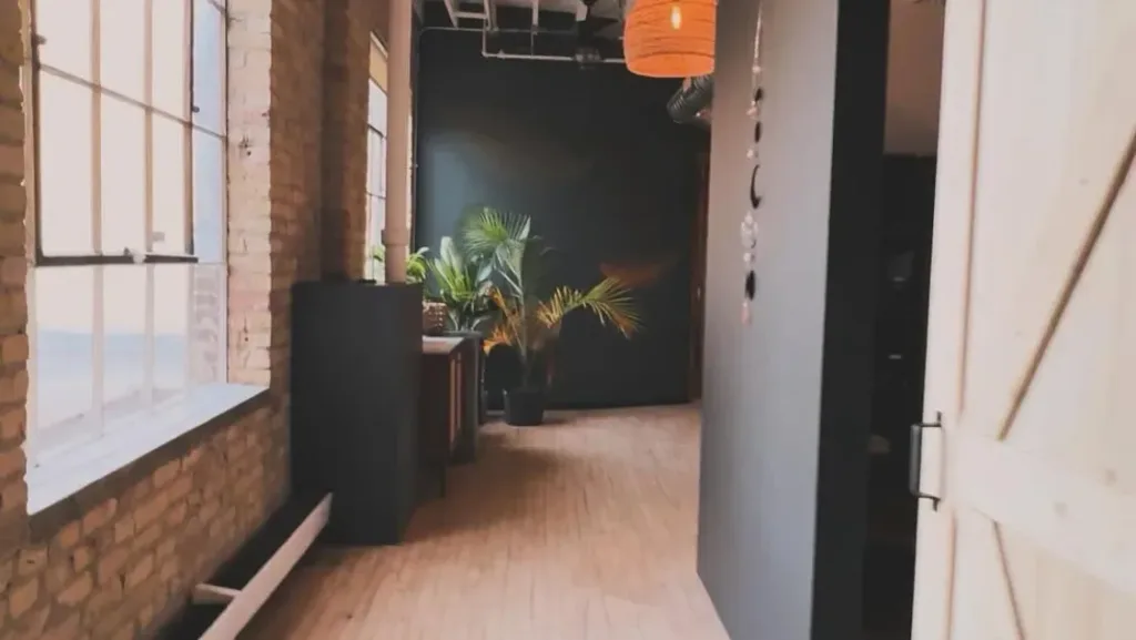 Halo Healing Therapies Co. - North Loop Minneapolis — Massage spa in Minneapolis