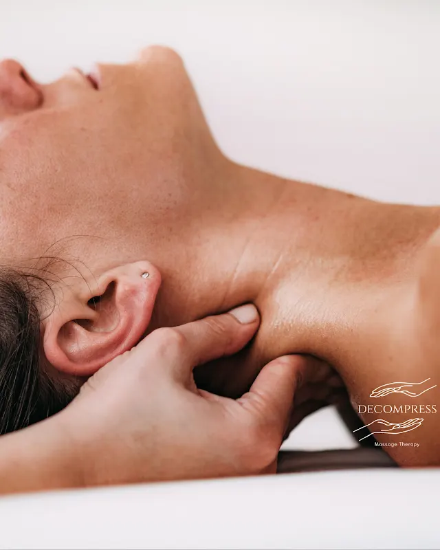 Decompress Massage Therapy — Massage spa in St Louis Park