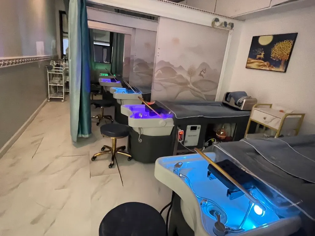 Taihuang Spa Xin Wen Zhou 24hr spa — Day spa in Flushing