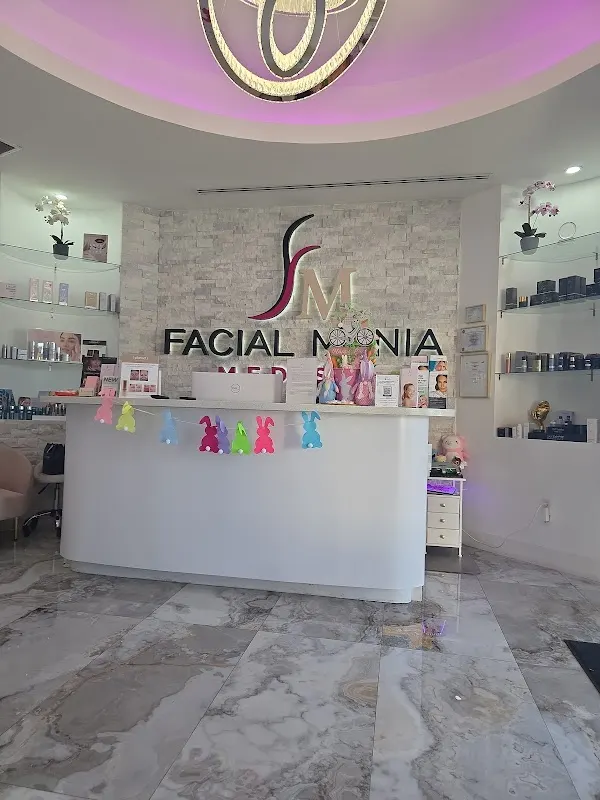 Facial Mania Med Spa - Kendallgate Shopping Center — Medical spa in Miami