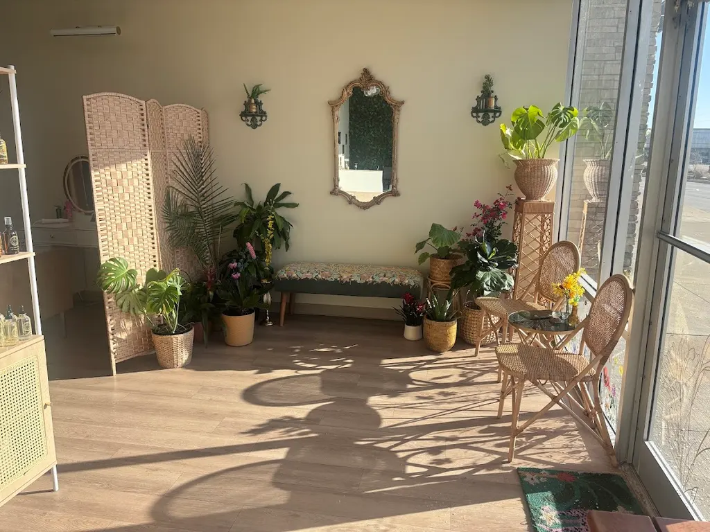 Lulu Head Spa — Spa in Naperville