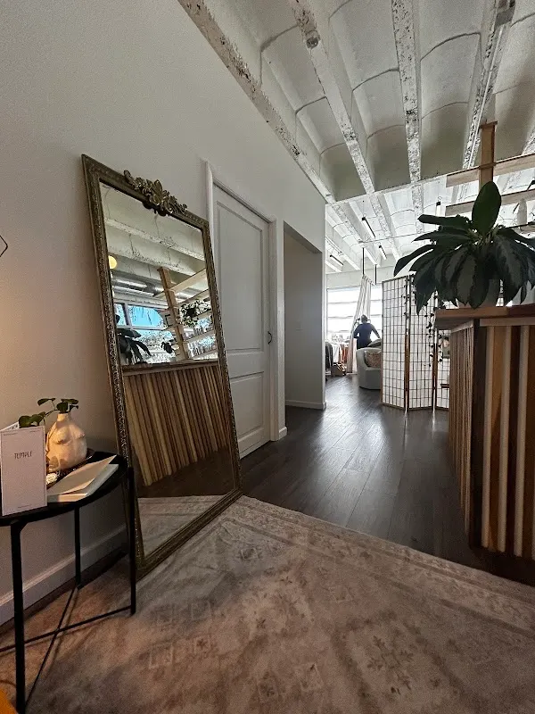TEMPLE — Day spa in Savannah
