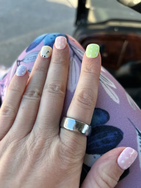 Lavie Nails (Paradise Nails) — Nail salon in The Villages