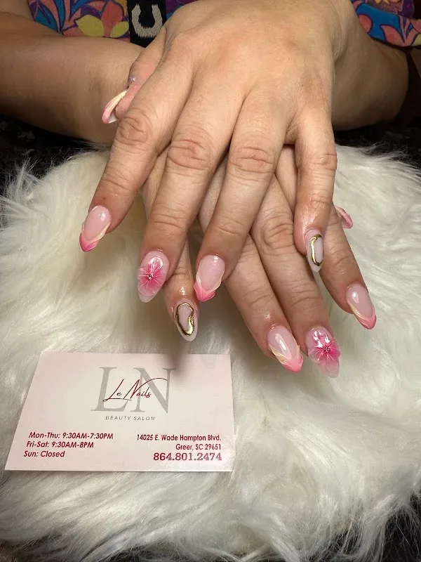 Le Nails — Nail salon in Greer