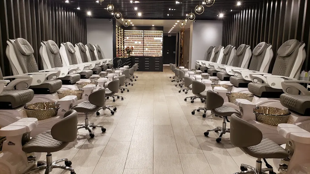 Aria Nail Bar Central — Nail salon in Phoenix