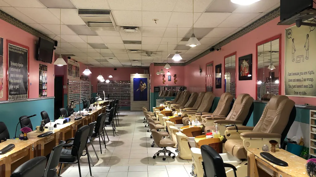 Midtown Centre Oriental Nails — Nail salon in Gary
