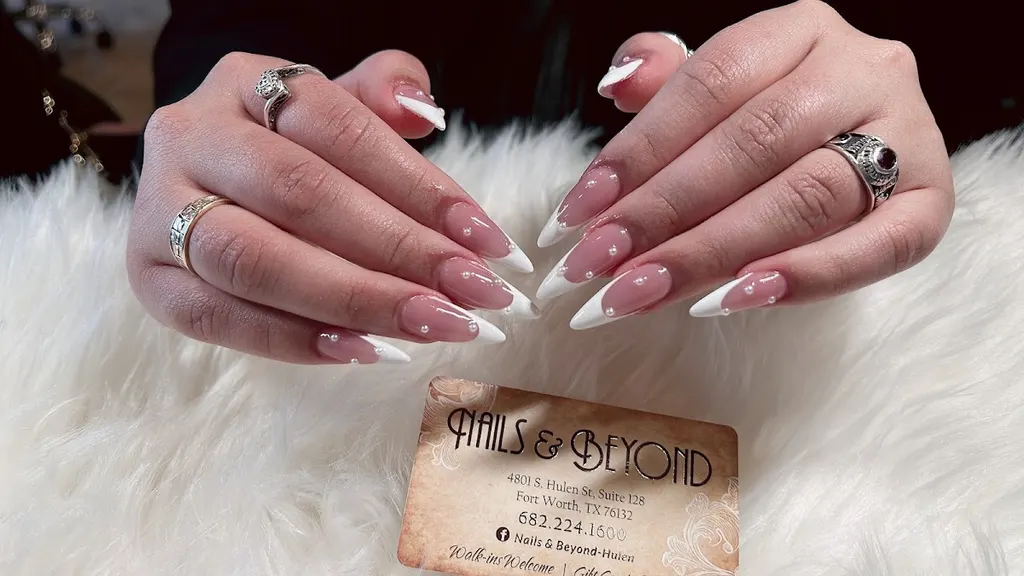 Nails & Beyond- Hulen — Nail salon in Fort Worth