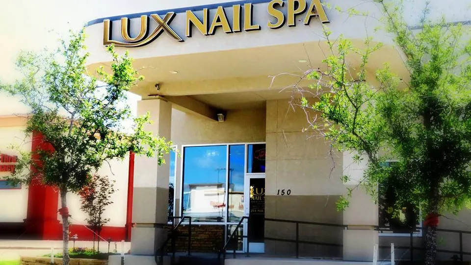 Lux nail spa — Nail salon in Stephenville