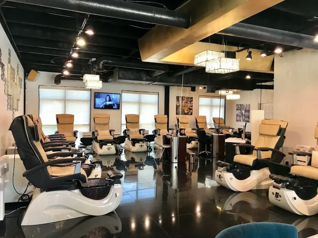BeYOU Nail Bar — Nail salon in Dallas