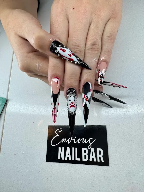 Envious Nail Bar — Nail salon in Lake Elsinore
