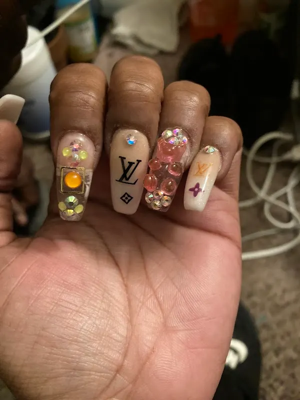 City Nails — Nail salon in Atlanta
