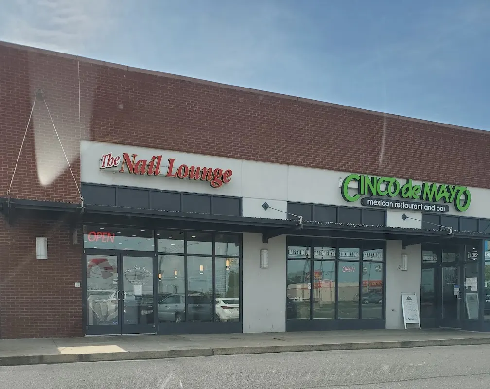 Nail Lounge — Nail salon in Martinsburg