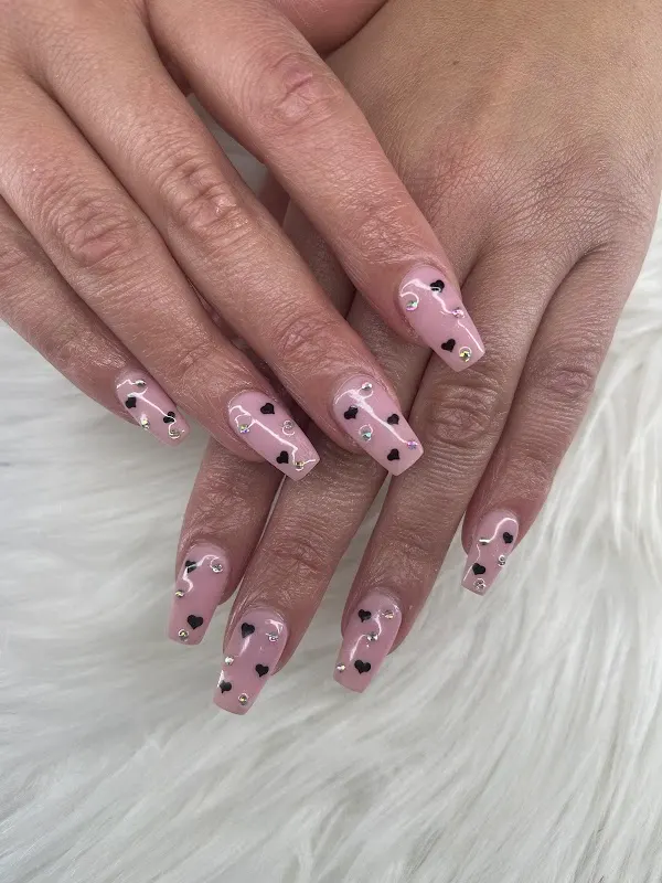 Platinum Nails — Nail salon in Mounds View