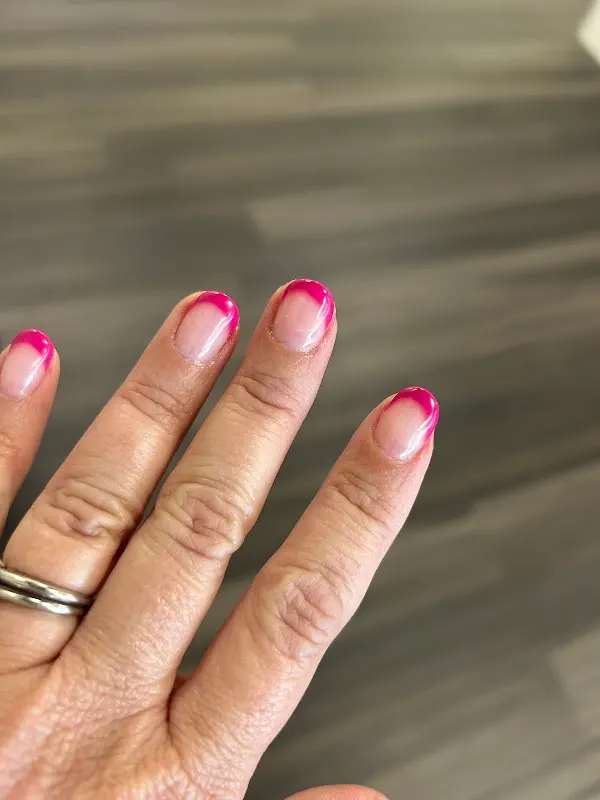 V & V Nail Spa — Nail salon in Beaverton