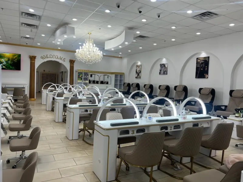 Natural Nails & Spa — Nail salon in Linden