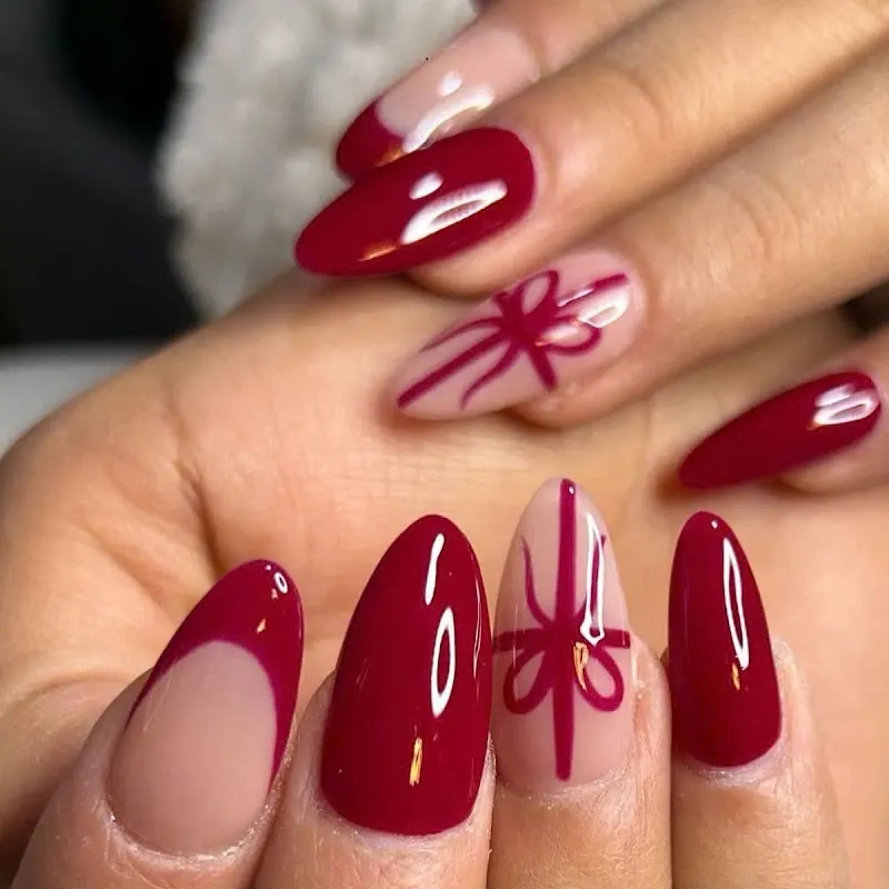 Luxx Nail Bar — Nail salon in Floresville