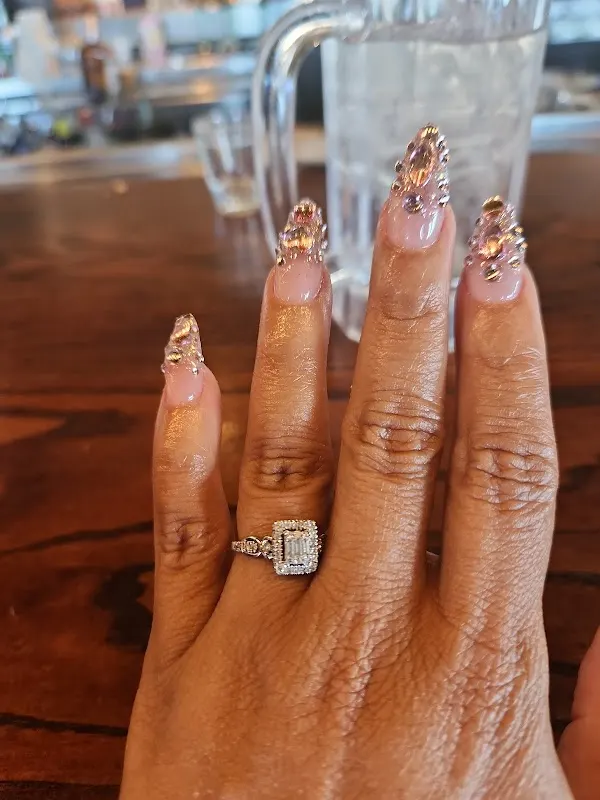 U Need Nails — Nail salon in Cedar Hill