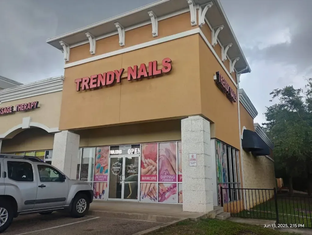 Trendy Nails Bar — Nail salon in Jacksonville