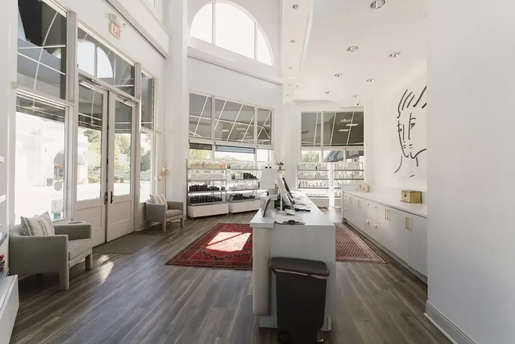 Modern Salon & Spa | Phillips Place — Hair salon in Charlotte