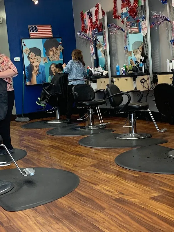 Supercuts — Hair salon in Bastrop