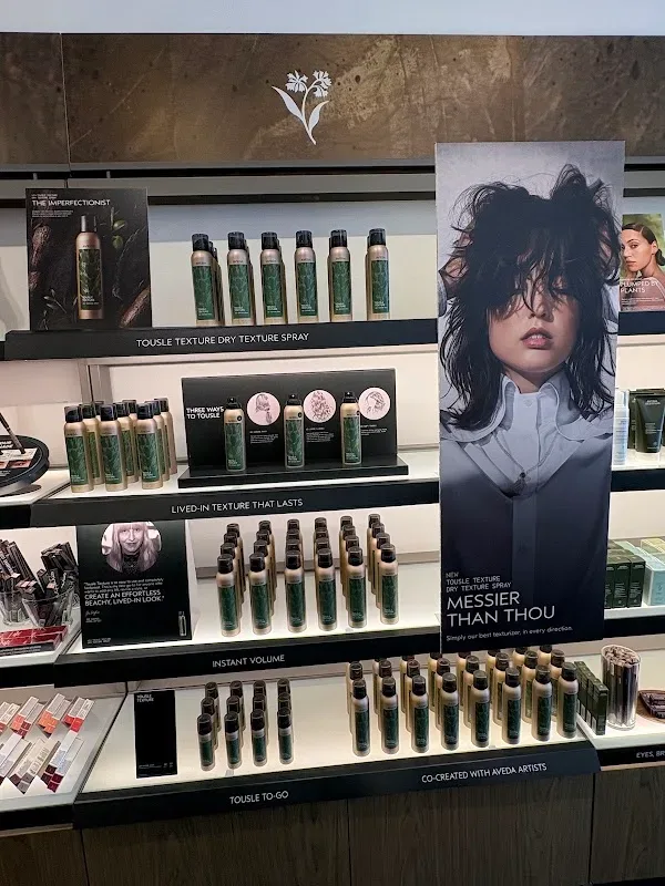 Lux Aveda Salon Spa — Hair salon in Fullerton