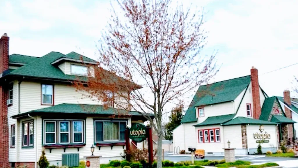 Utopia Salon and Spa — Hair salon in Vineland