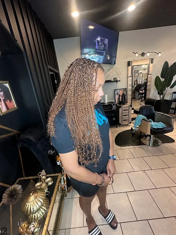 Fatima Best Braiding, LLC — Hair salon in Covington