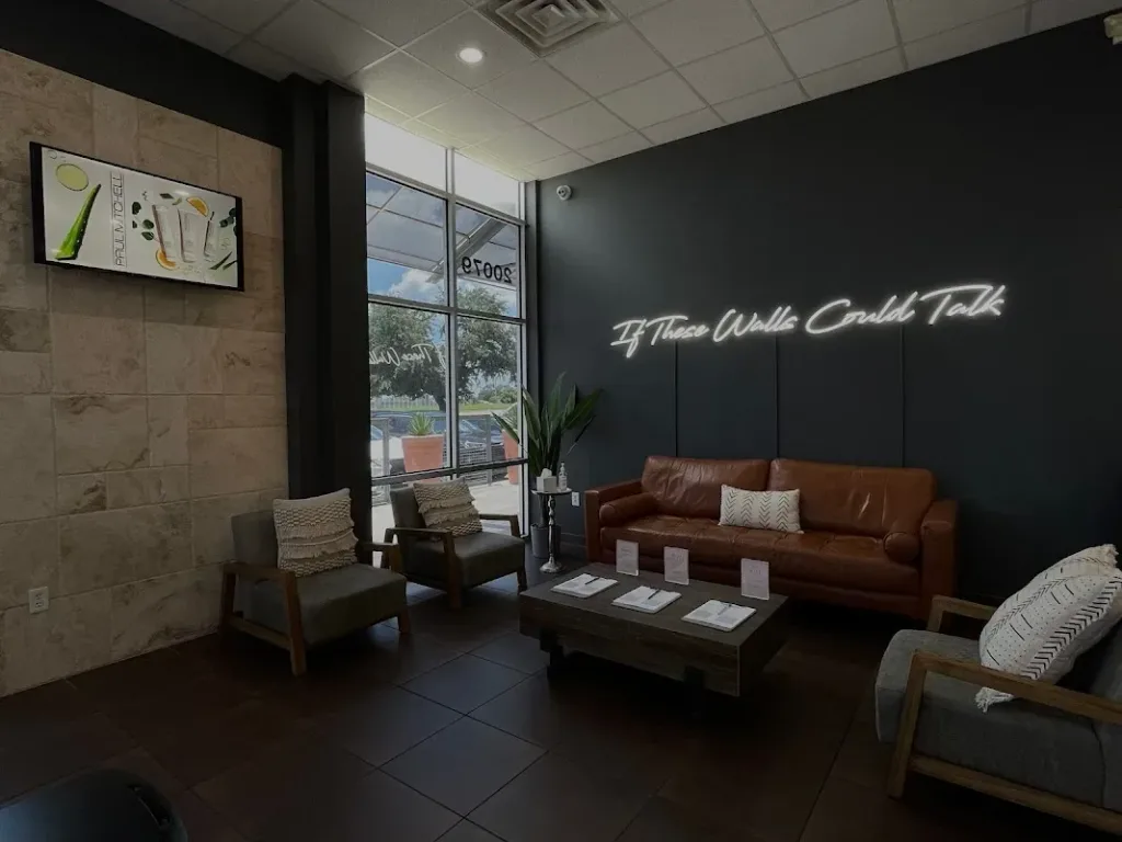 Avalon Hair Designs — Hair salon in San Antonio