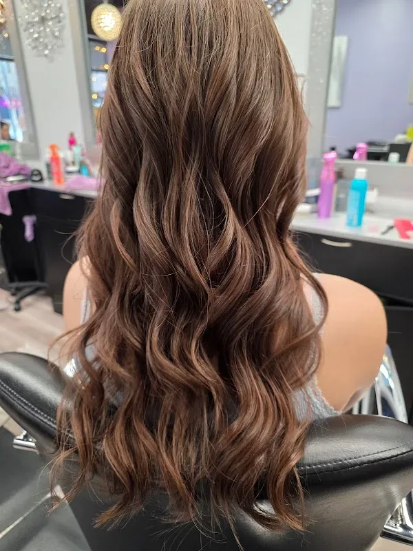 Boardroom Hairstylists — Hair salon in Atlanta