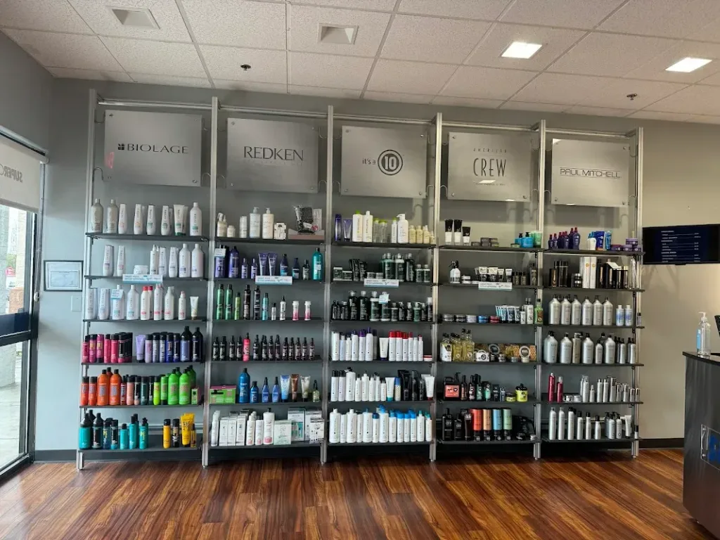 SUPERCUTS — Hair salon in Maryville