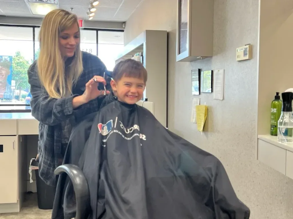 SUPERCUTS — Hair salon in Olive Branch