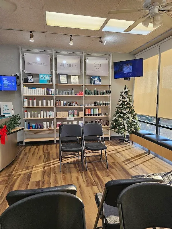 SUPERCUTS — Hair salon in Victoria