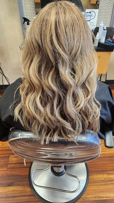 SUPERCUTS — Hair salon in High Ridge