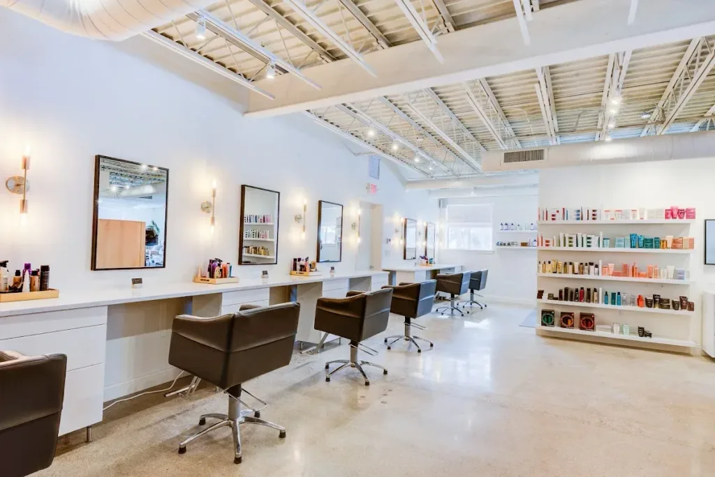 SALT Salon Spa Cafe — Hair salon in Minneapolis