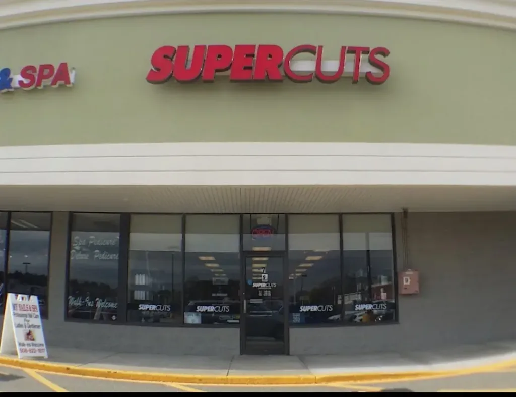 SUPERCUTS — Hair salon in Raynham