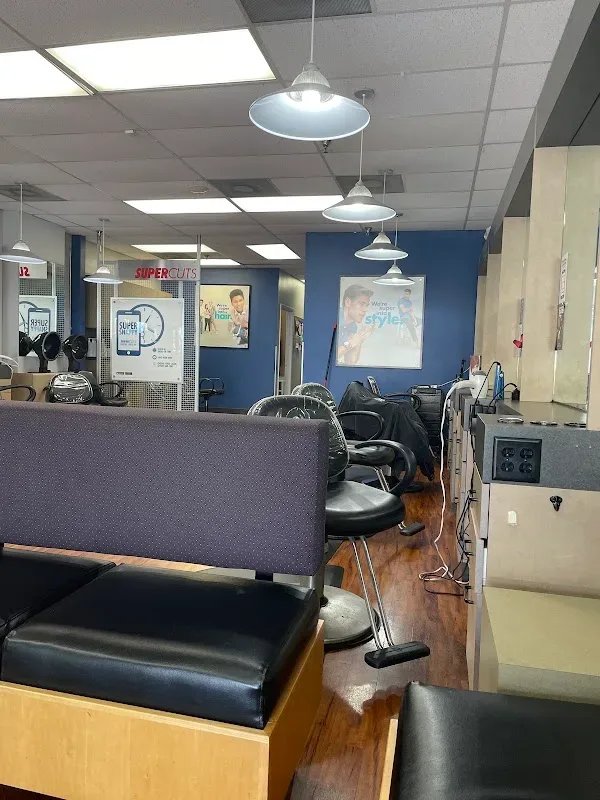 SUPERCUTS — Hair salon in West Palm Beach