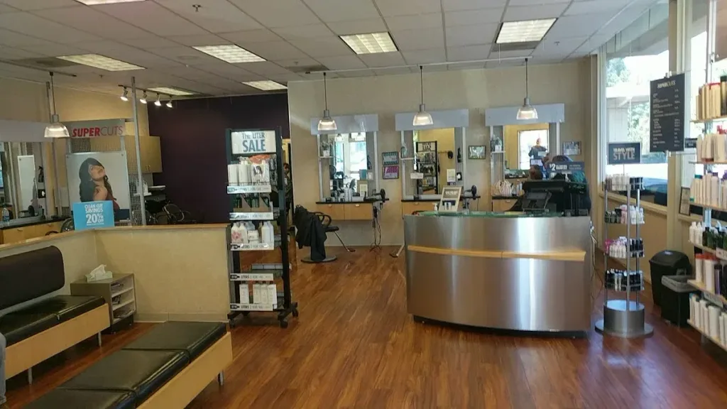 SUPERCUTS — Hair salon in Fresno